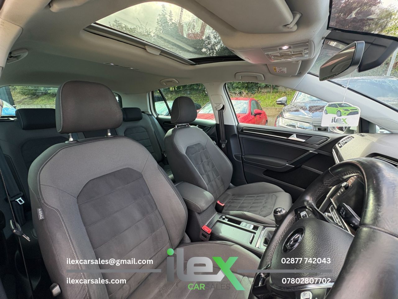 2017 VOLKSWAGEN GOLF 1.6 TDI BlueMotion Tech GT Hatchback 5dr Diesel Manual Euro 6 (s/s) (115 ps - vehicle photo 9 for sale on PureCar