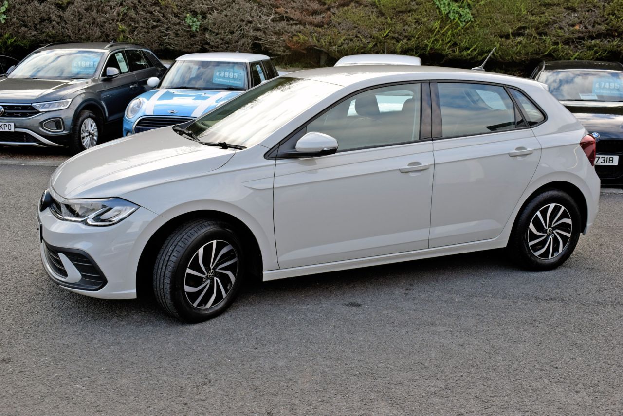 2024 VOLKSWAGEN POLO 1.0 EVO Life Hatchback 5dr Petrol Manual Euro 6 (s/s) (80 ps) 1 Owner, Full - vehicle photo 8 for sale on PureCar