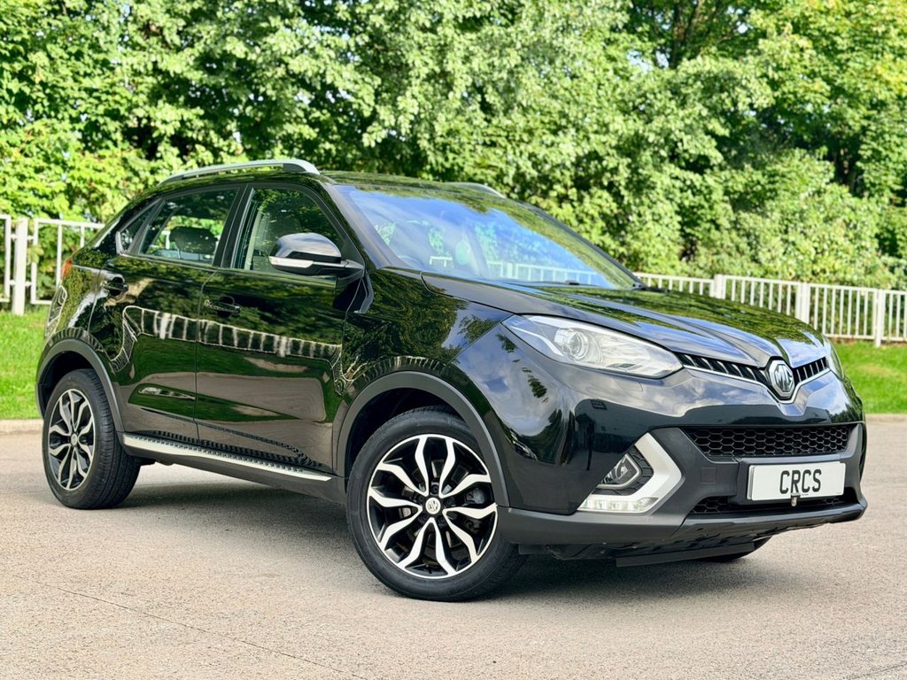 2017 MG GS