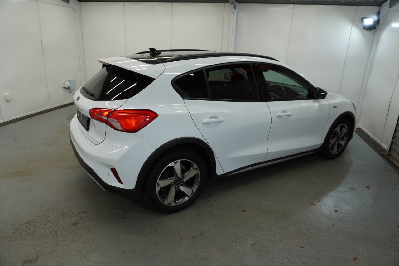 2020 FORD FOCUS 1.5 EcoBlue Active Hatchback 5dr Diesel Auto Euro 6 (s/s) (120 ps) - vehicle photo 14 for sale on PureCar