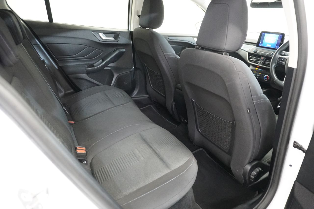 2020 FORD FOCUS 1.5 EcoBlue Active Hatchback 5dr Diesel Auto Euro 6 (s/s) (120 ps) - vehicle photo 31 for sale on PureCar
