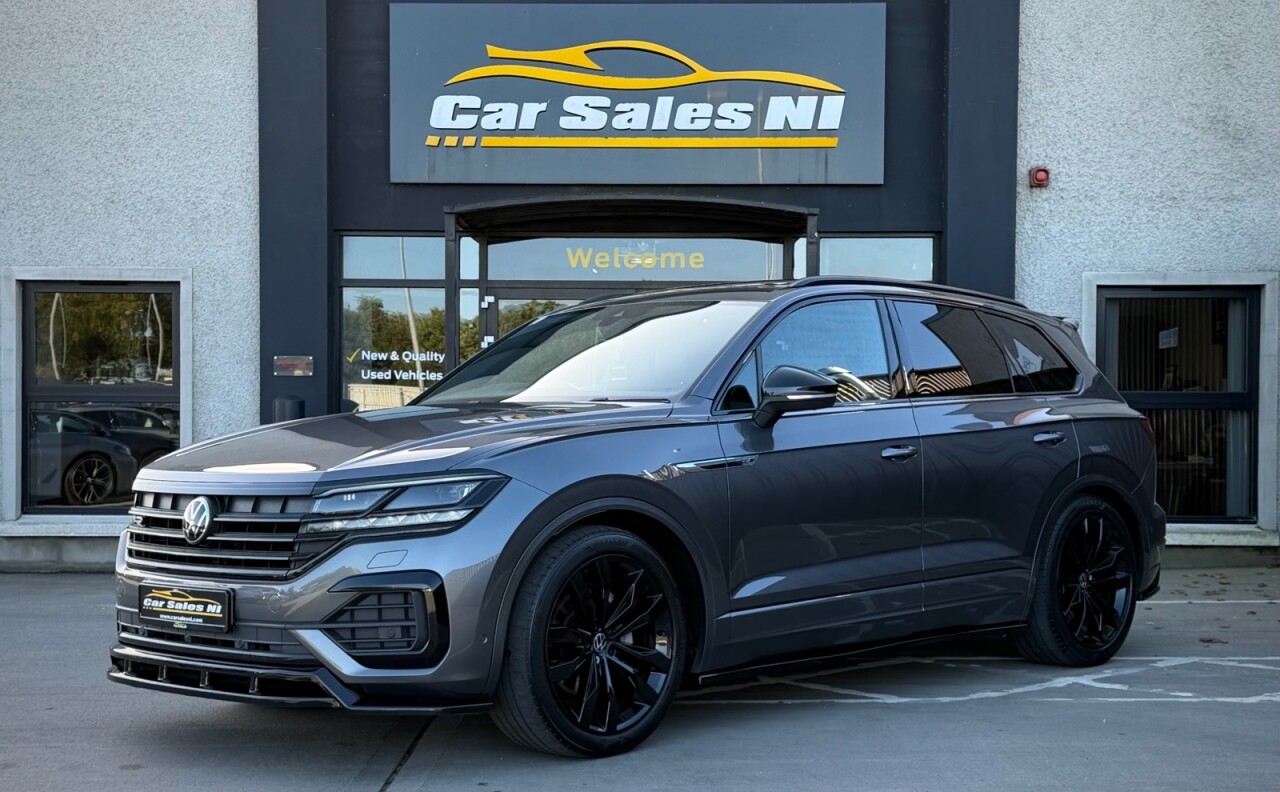 2023 VOLKSWAGEN TOUAREG 3.0 TDI V6 Black Edition SUV 5dr Diesel Tiptronic 4Motion Euro 6 (s/s) (231 - vehicle photo 2 for sale on PureCar