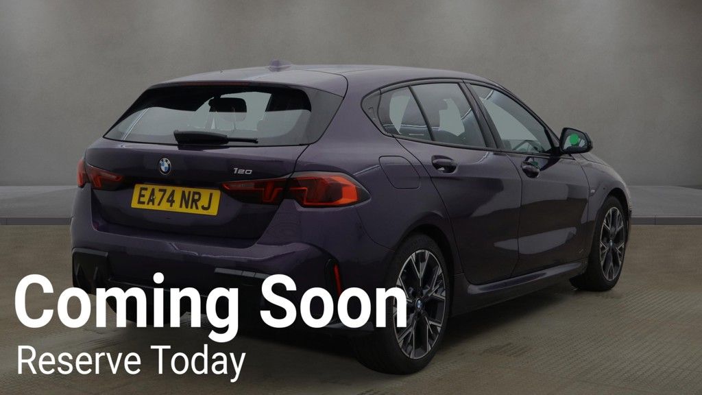 2025 BMW 1 SERIES 1.5 120i MHT M Sport Hatchback 5dr Petrol Hybrid DCT Euro 6 (s/s) (170 ps) - vehicle photo 4 for sale on PureCar