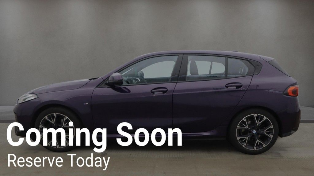 2025 BMW 1 SERIES 1.5 120i MHT M Sport Hatchback 5dr Petrol Hybrid DCT Euro 6 (s/s) (170 ps) - vehicle photo 6 for sale on PureCar
