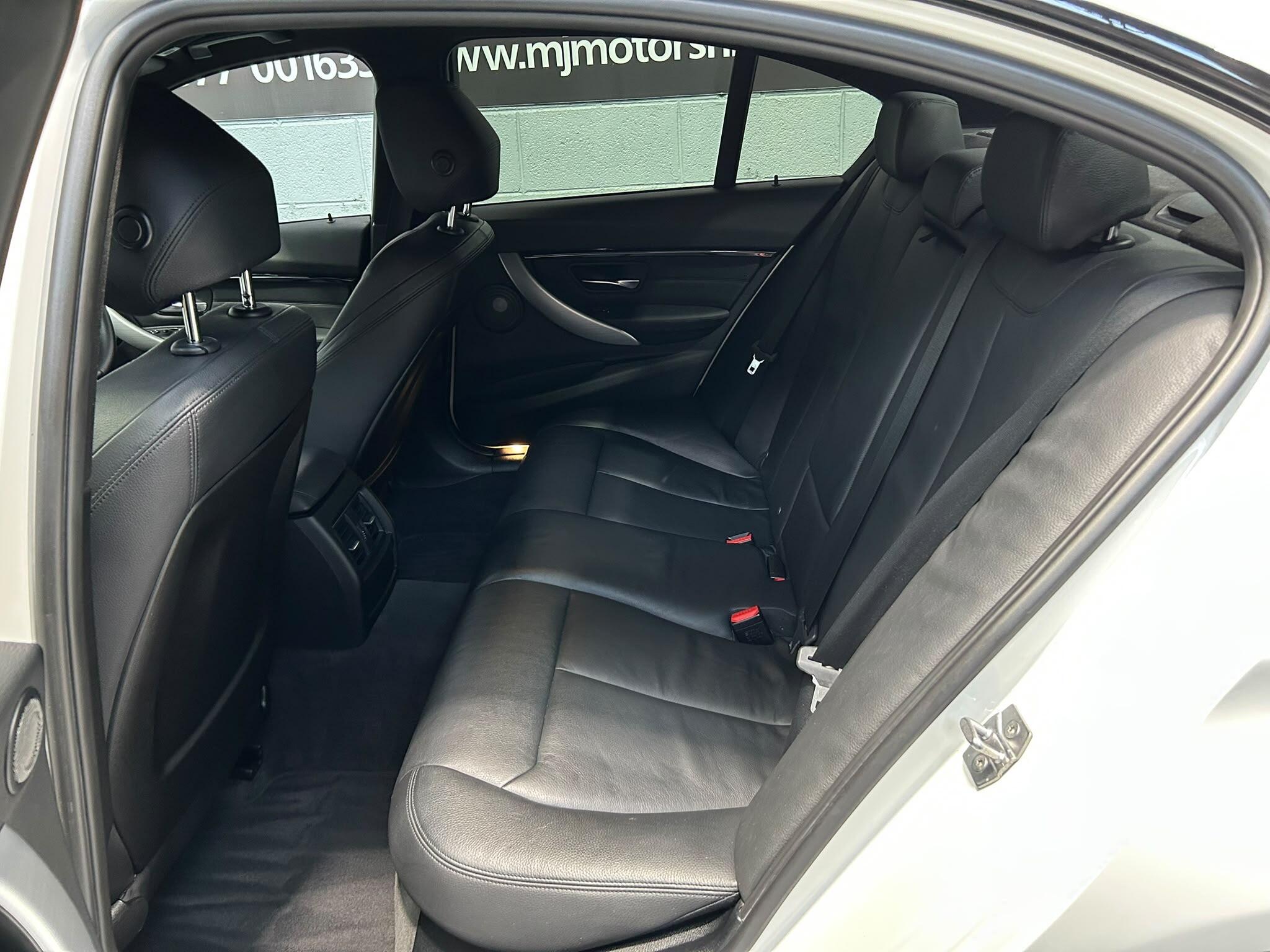 2016 BMW 3 SERIES 2.0 320d M Sport Auto Euro 6 (s/s) 4dr - vehicle photo 20 for sale on PureCar