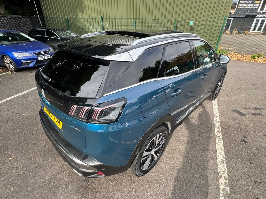 2023 Peugeot 3008 — image 7