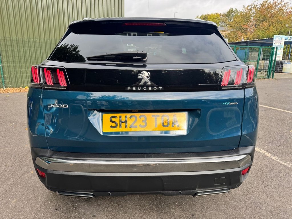 2023 Peugeot 3008 — image 8
