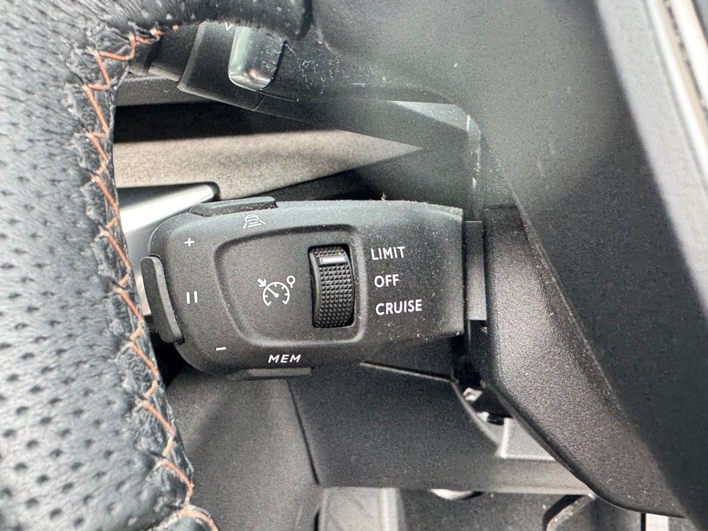 2023 Peugeot 3008 — image 42
