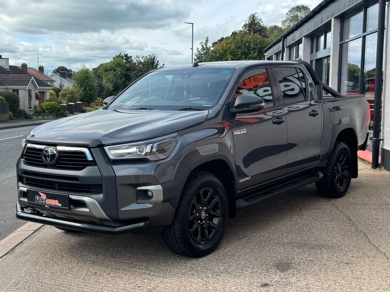 2021 TOYOTA HILUX 2.8 D-4D Invincible X Pickup Double Cab 4dr Diesel Auto 4WD Euro 6 (s/s) (2 - vehicle photo 3 for sale on PureCar