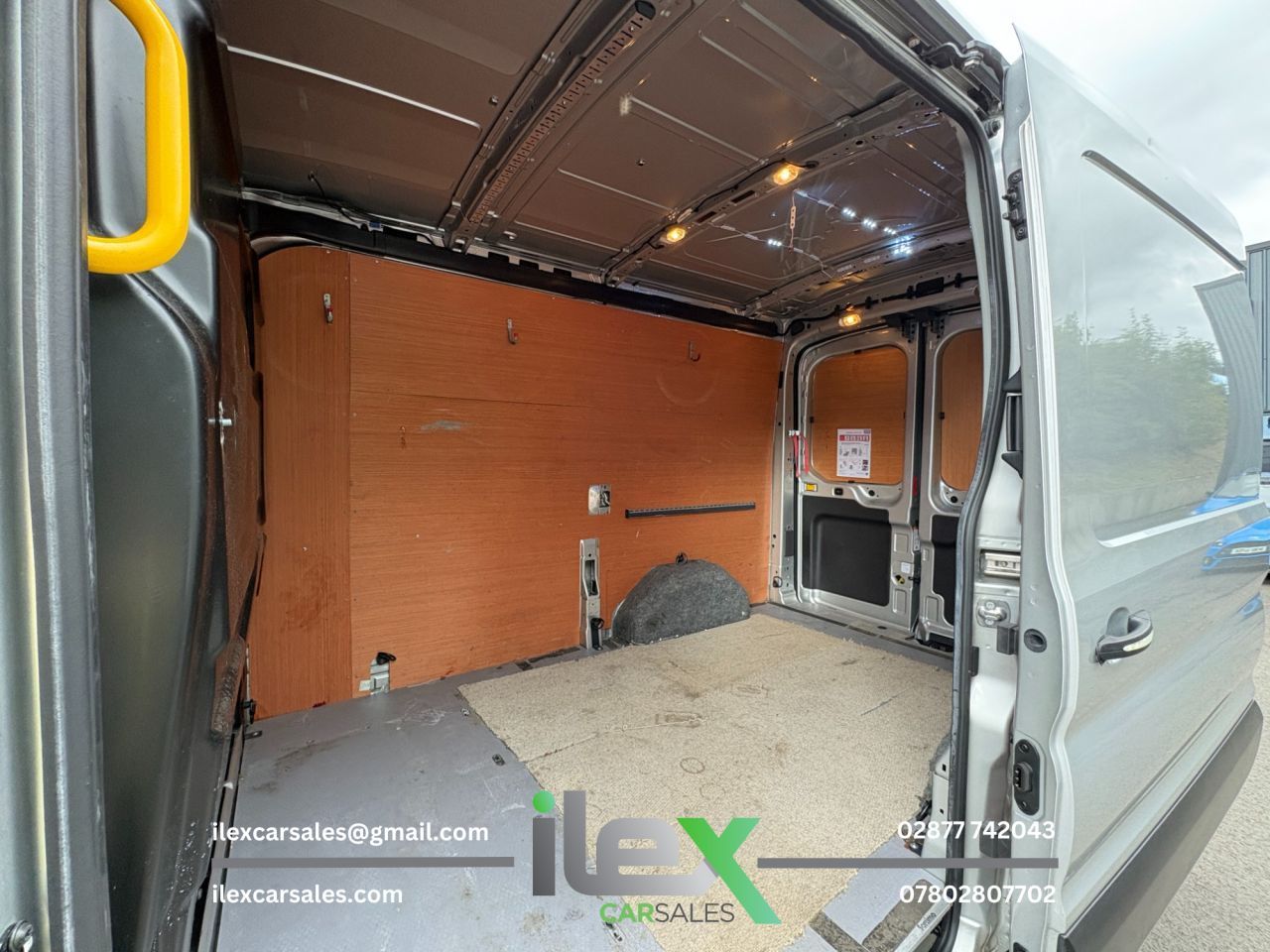 2022 FORD TRANSIT 2.0 350 EcoBlue Leader Panel Van 5dr Diesel Manual FWD L2 H2 Euro 6 (s/s) ( - vehicle photo 12 for sale on PureCar