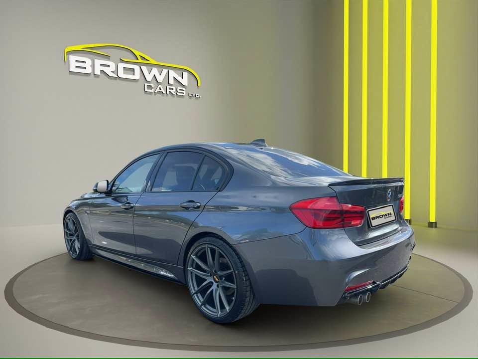 2017 BMW 3 SERIES 2.0 320d M Sport Saloon 4dr Diesel Manual Euro 6 (s/s) (190 ps) - vehicle photo 5 for sale on PureCar