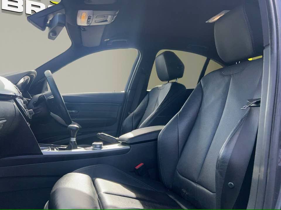 2017 BMW 3 SERIES 2.0 320d M Sport Saloon 4dr Diesel Manual Euro 6 (s/s) (190 ps) - vehicle photo 13 for sale on PureCar