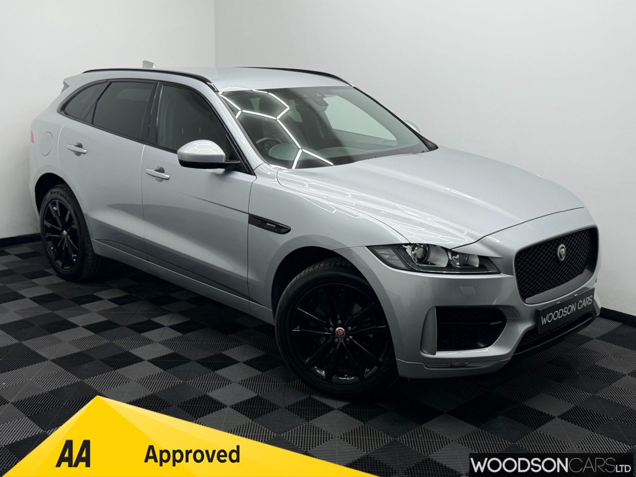 2019 Jaguar F-Pace