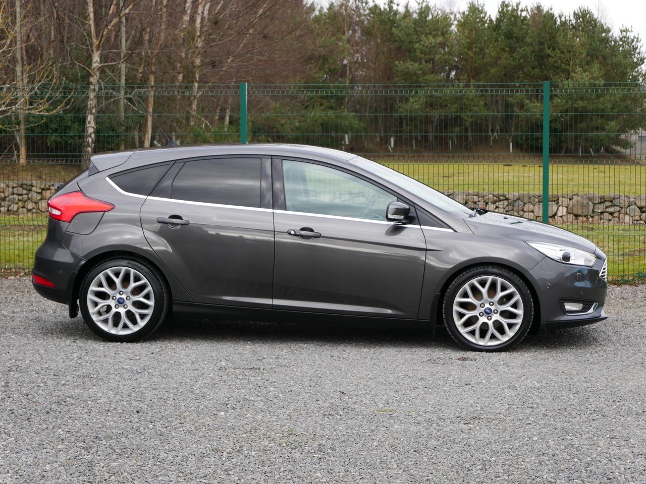 2016 FORD FOCUS 1.5 TDCi Titanium X Hatchback 5dr Diesel Manual Euro 6 (s/s) (120 ps) - vehicle photo 4 for sale on PureCar
