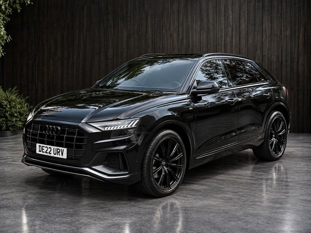 2022 Audi Q8