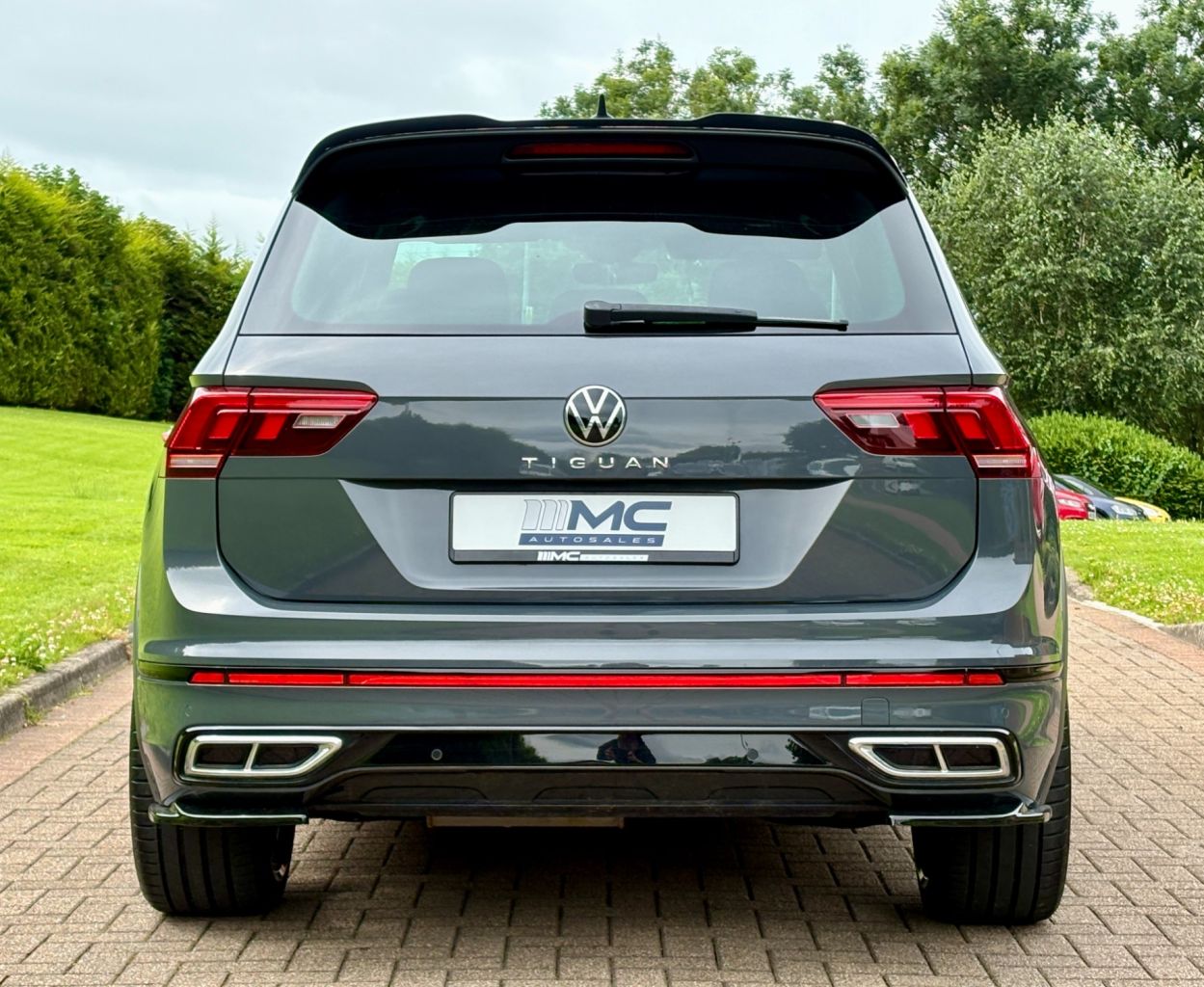 2023 VOLKSWAGEN TIGUAN 1.5 TSI R-Line Edition SUV 5dr Petrol DSG Euro 6 (s/s) (150 ps) - vehicle photo 11 for sale on PureCar