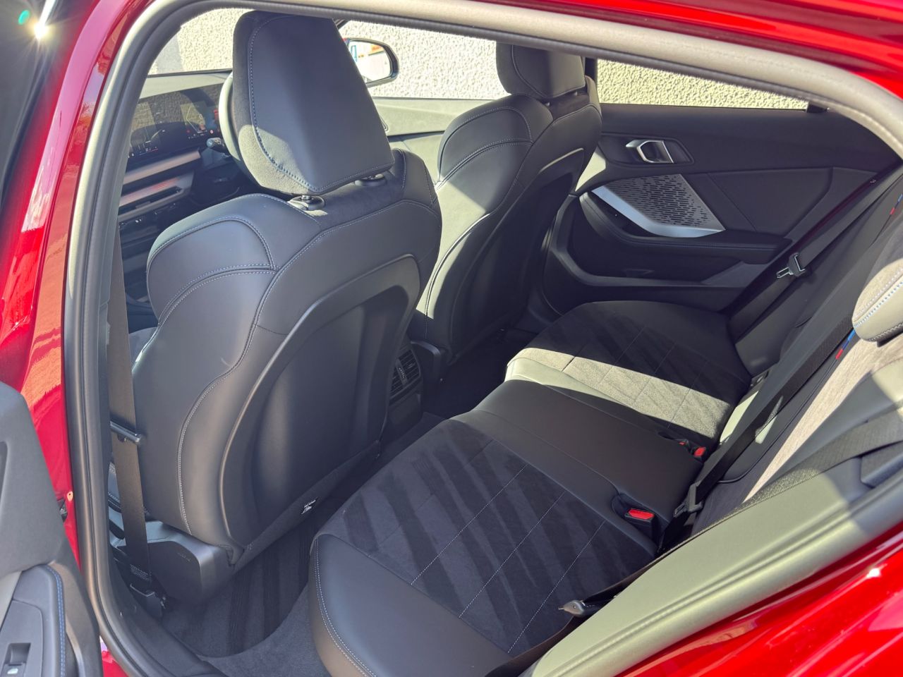 2026 BMW 1 SERIES 1.5 120i MHT M Sport Hatchback 5dr Petrol Hybrid DCT Euro 6 (s/s) (170 ps) - vehicle photo 9 for sale on PureCar
