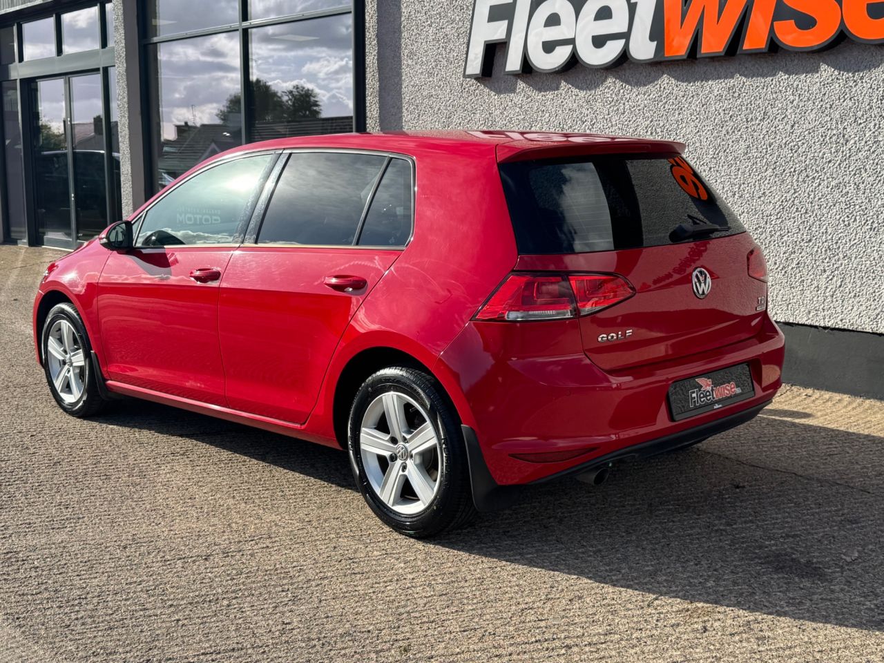 2016 VOLKSWAGEN GOLF 1.6 TDI BlueMotion Tech Match Hatchback 5dr Diesel Manual Euro 6 (s/s) (110 - vehicle photo 6 for sale on PureCar