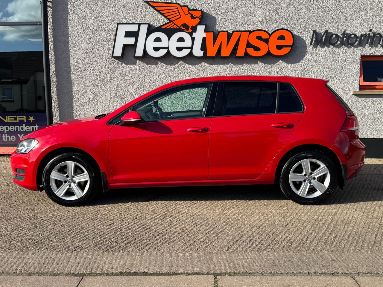 2016 VOLKSWAGEN GOLF 1.6 TDI BlueMotion Tech Match Hatchback 5dr Diesel Manual Euro 6 (s/s) (110 - vehicle photo 7 for sale on PureCar