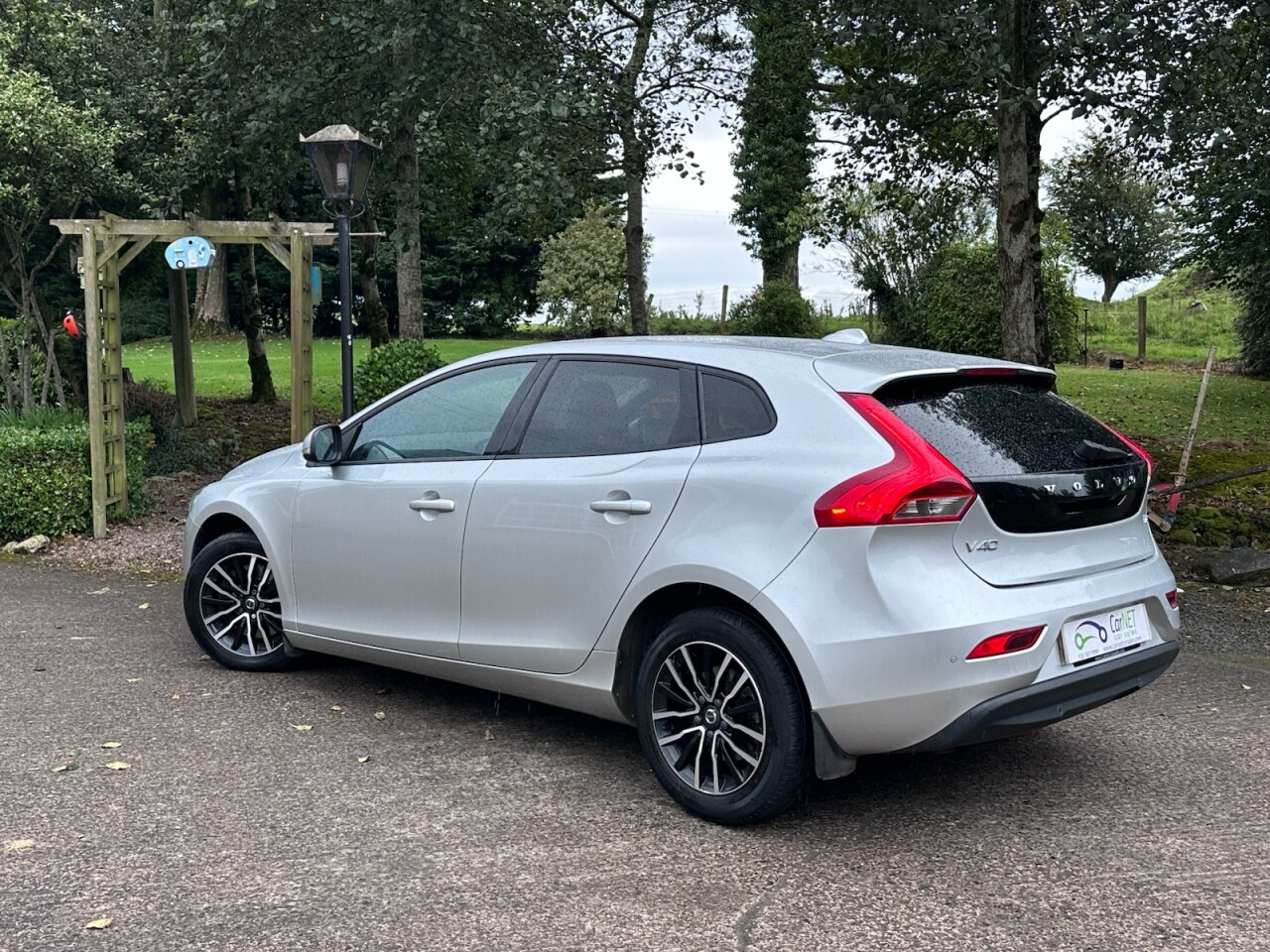 2019 VOLVO V40 1.5 T2 Momentum Edition Hatchback 5dr Petrol Auto Euro 6 (s/s) (122 ps) - vehicle photo 21 for sale on PureCar