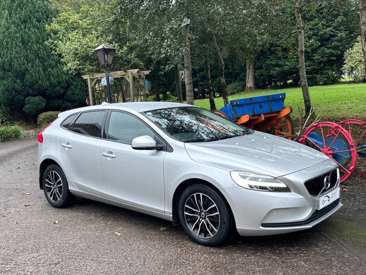 2019 VOLVO V40 1.5 T2 Momentum Edition Hatchback 5dr Petrol Auto Euro 6 (s/s) (122 ps) - vehicle photo 25 for sale on PureCar