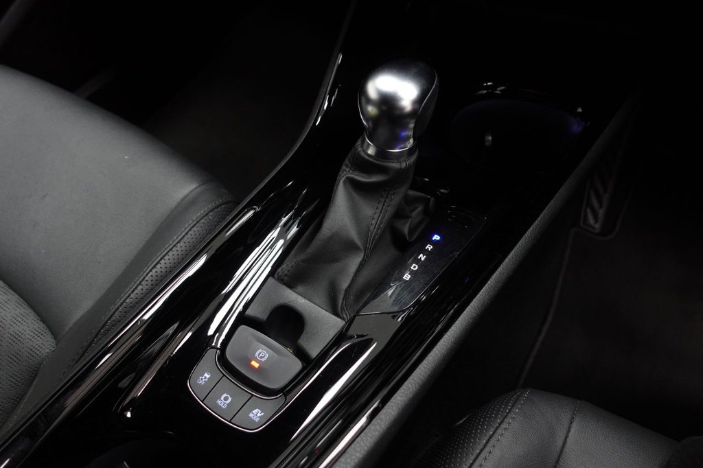 2021 Toyota C-HR — image 27