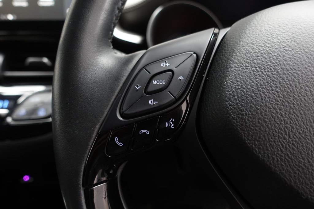 2021 Toyota C-HR — image 19