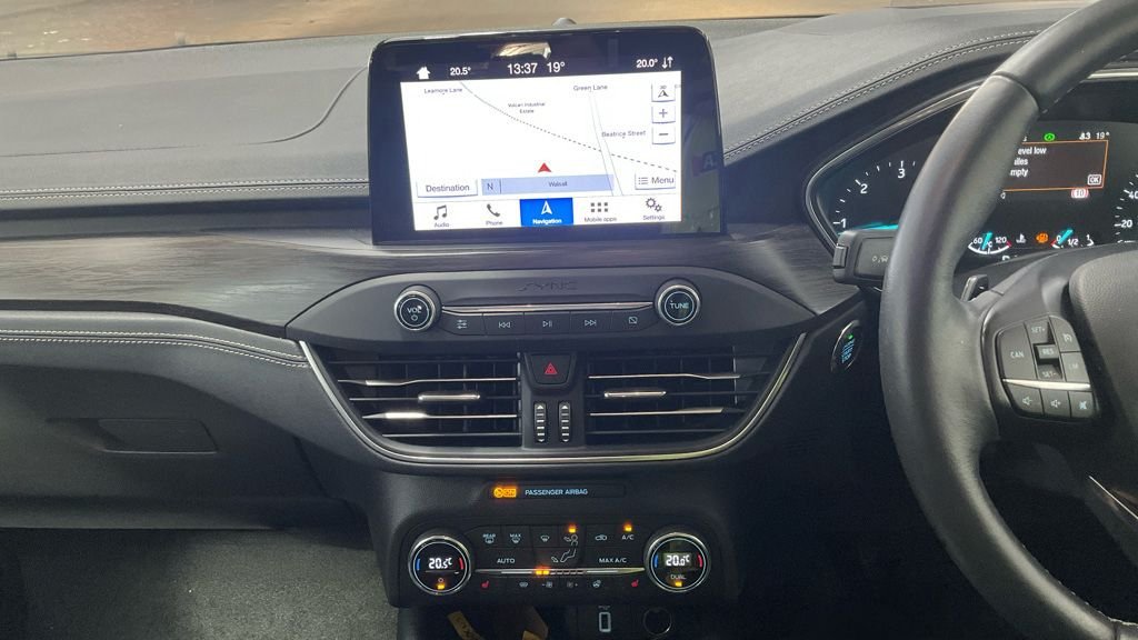 2019 Ford Focus — image 2