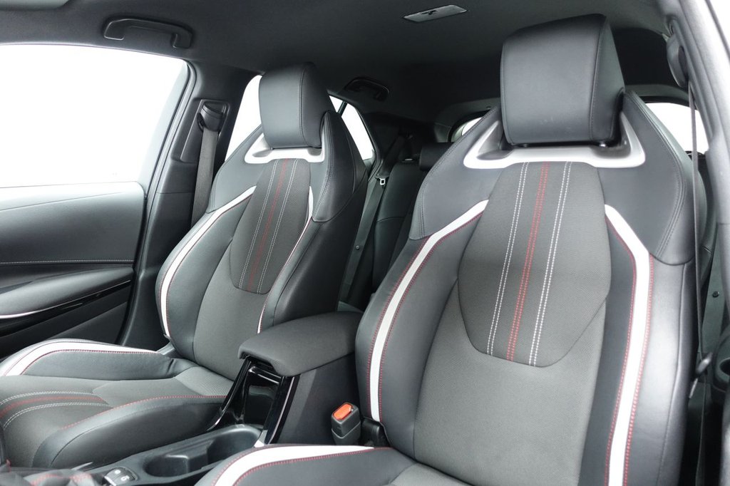 2022 Toyota Corolla — image 8