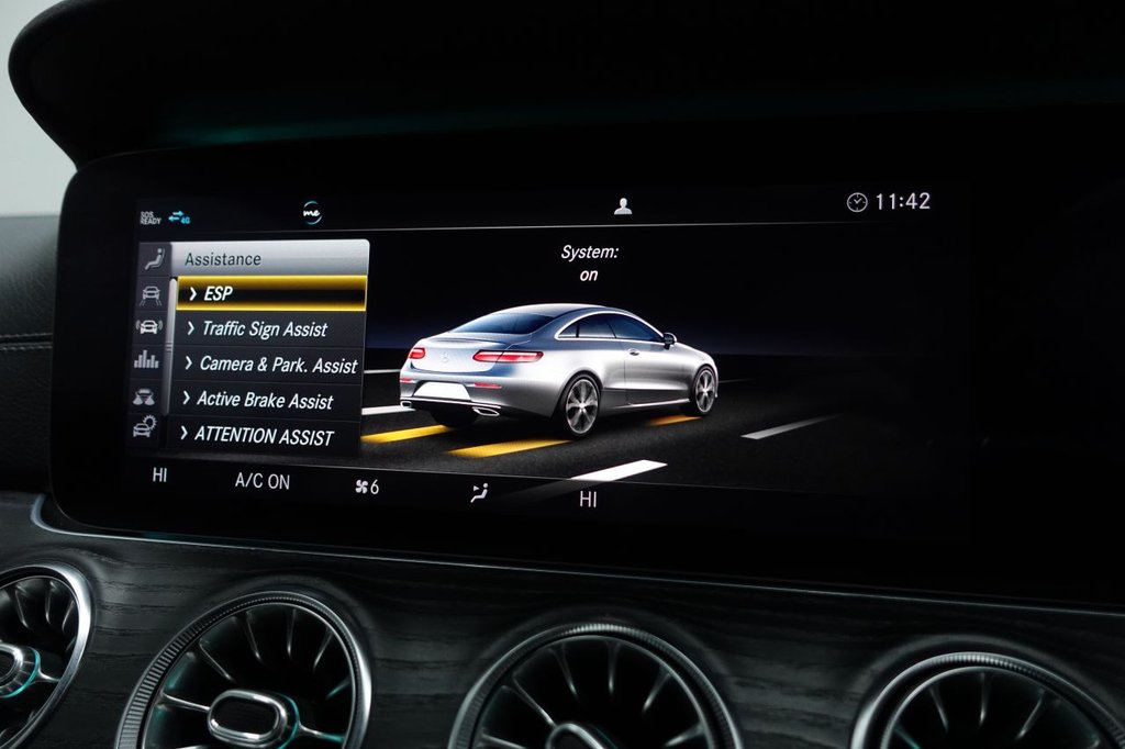2019 Mercedes-Benz E-Class — image 24