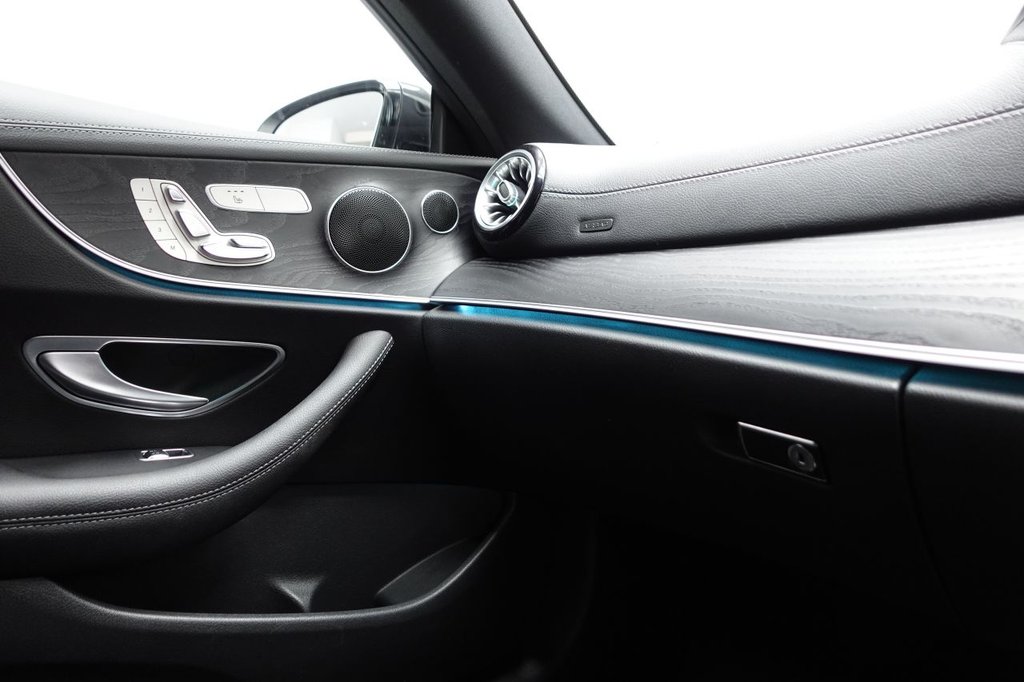 2019 Mercedes-Benz E-Class — image 36