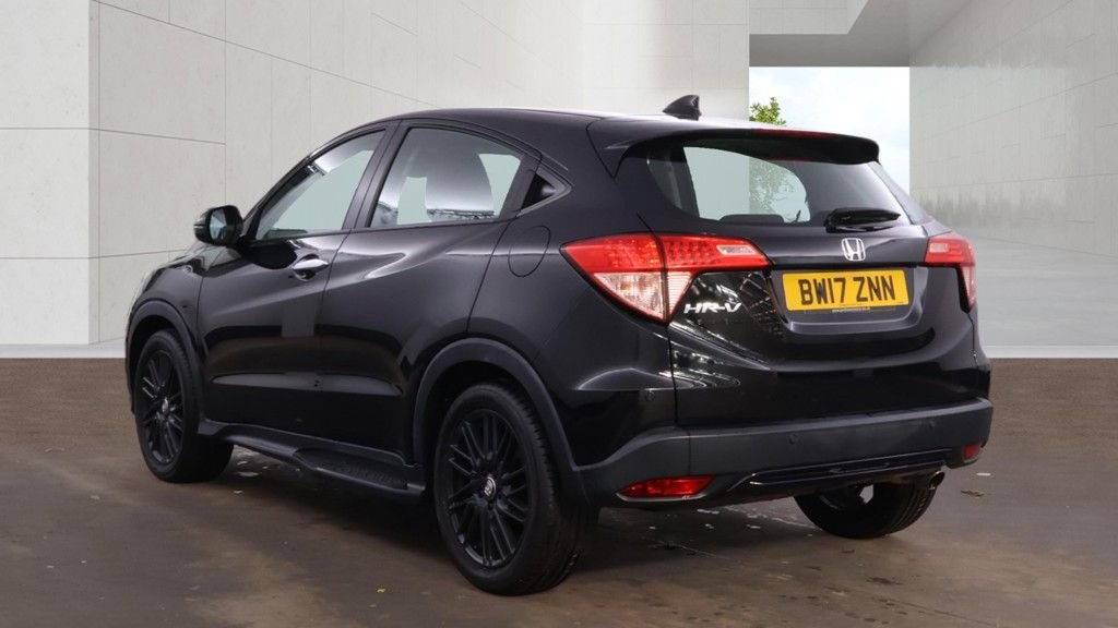2017 Honda HR-V — image 4
