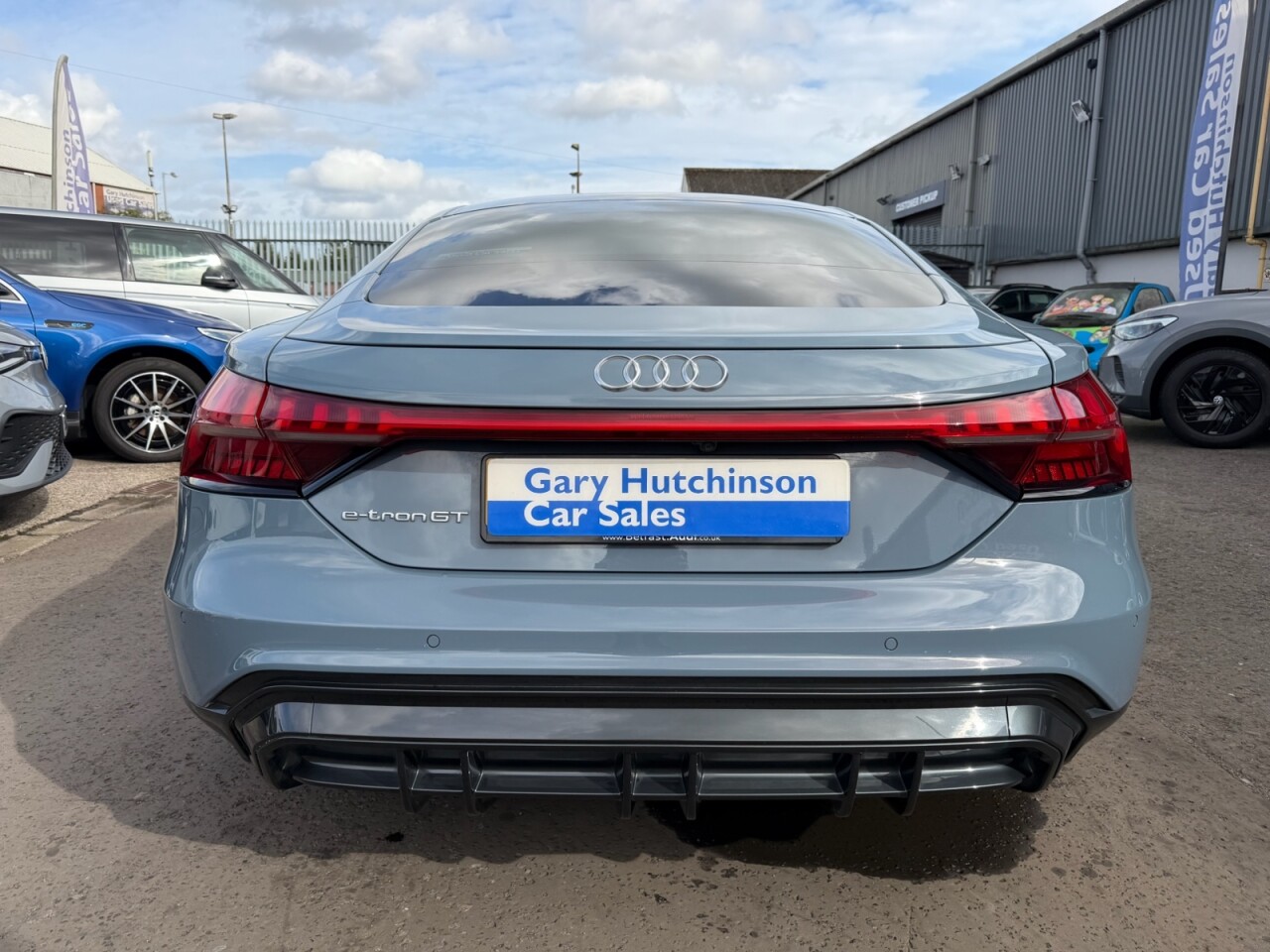 2023 AUDI E-TRON GT 93.4kWh Saloon 4dr Electric Auto quattro (476 ps) ONLY 28874 GENUINE LOW MI - vehicle photo 6 for sale on PureCar