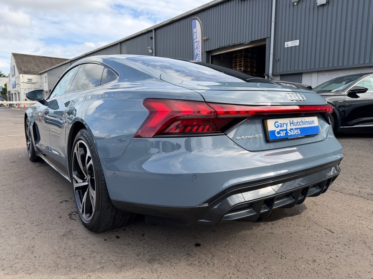 2023 AUDI E-TRON GT 93.4kWh Saloon 4dr Electric Auto quattro (476 ps) ONLY 28874 GENUINE LOW MI - vehicle photo 40 for sale on PureCar