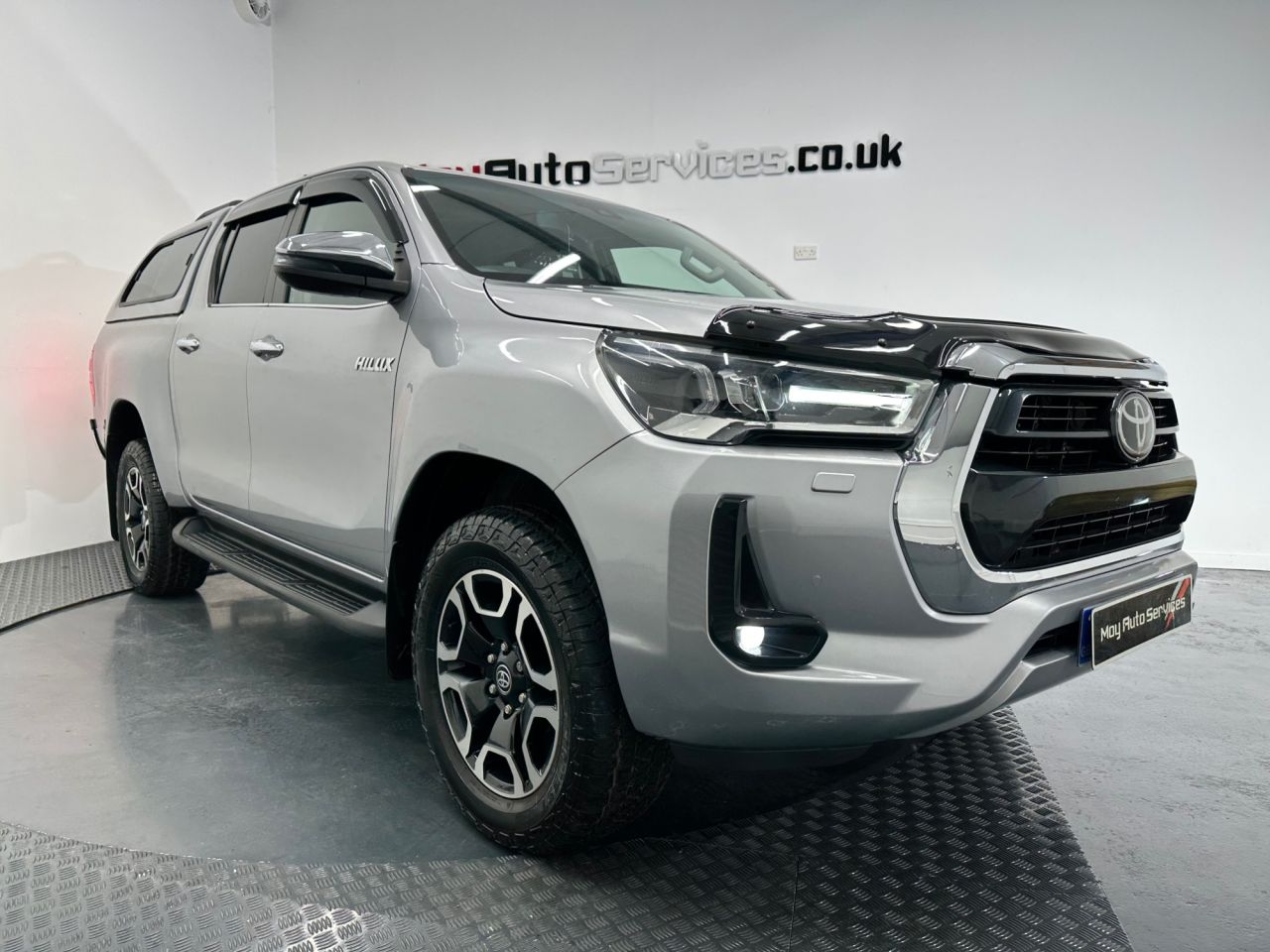 TOYOTA HILUX 2022