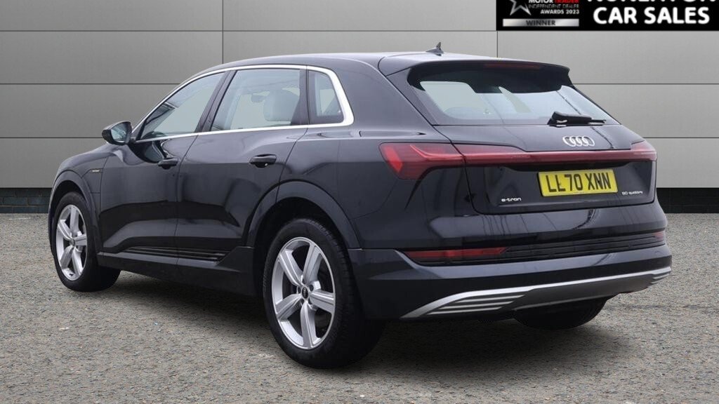 2020 Audi E-Tron — image 4