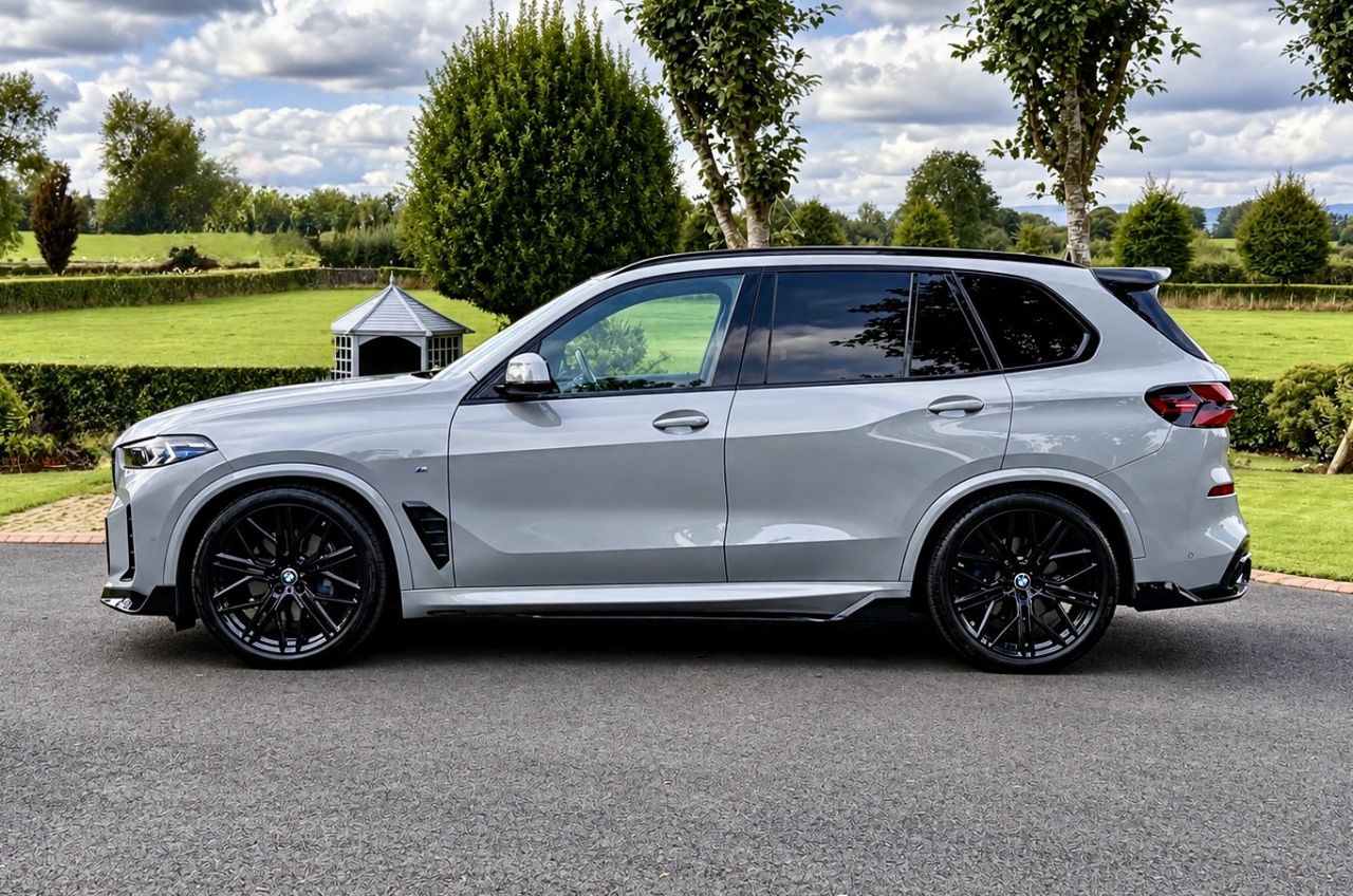2024 BMW X5 M Sport - vehicle photo 2 for sale on PureCar