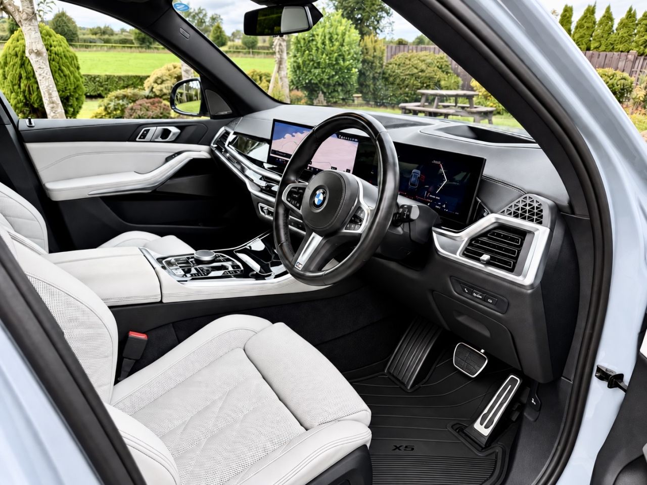 2024 BMW X5 M Sport - vehicle photo 9 for sale on PureCar
