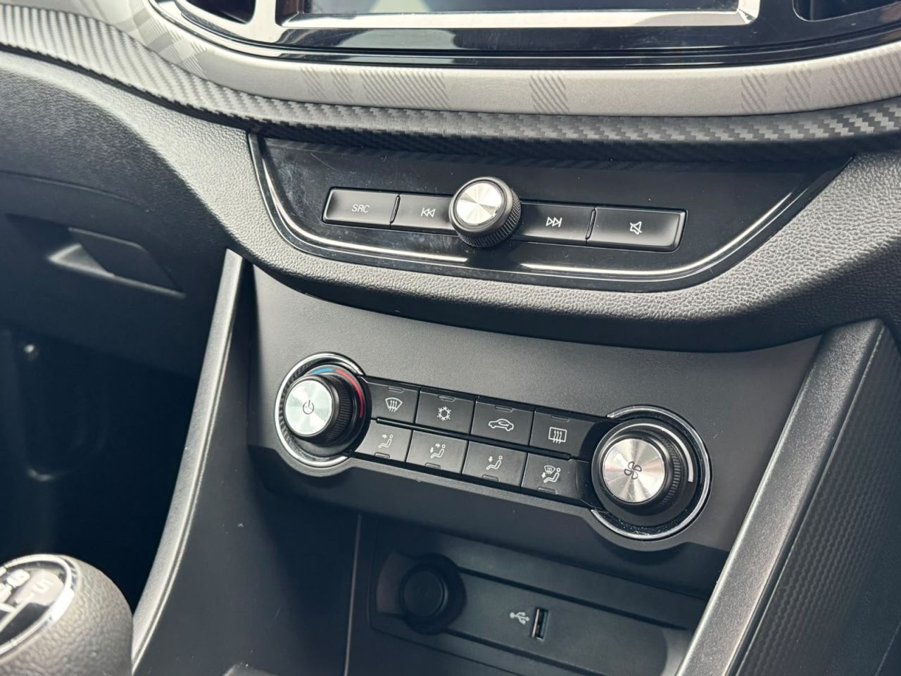 2021 MG MG3 1.5 VTi-TECH Exclusive Nav Hatchback 5dr Petrol Manual Euro 6 (s/s) (106 ps - vehicle photo 18 for sale on PureCar