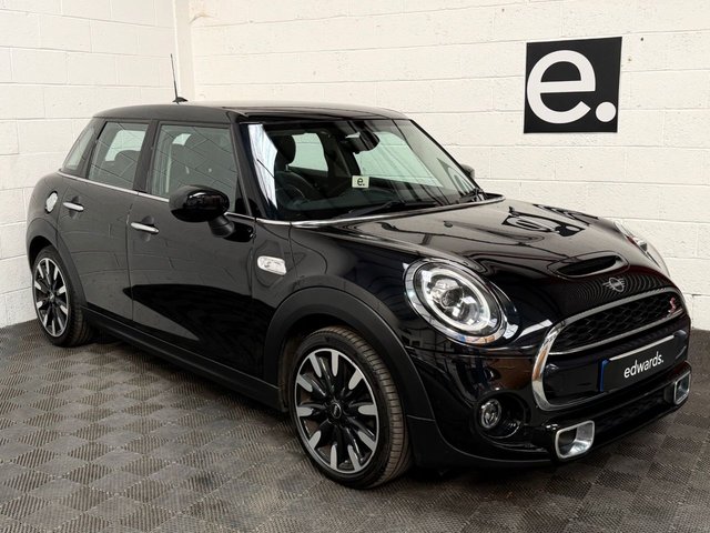 2019 MINI Hatch