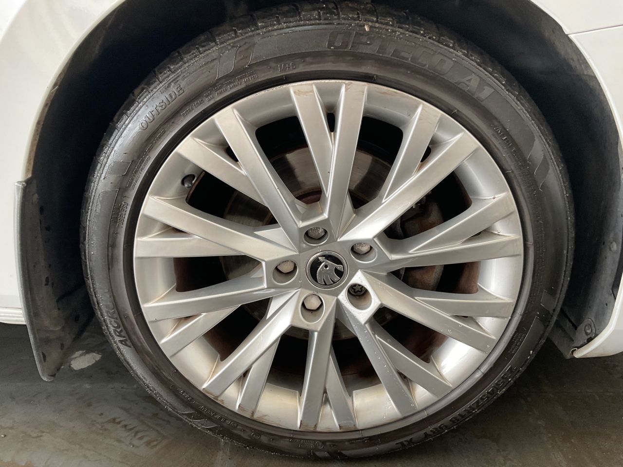 2024 SKODA SUPERB 2.0 TDI SE L Estate 5dr Diesel DSG Euro 6 (s/s) (150 ps) - vehicle photo 26 for sale on PureCar