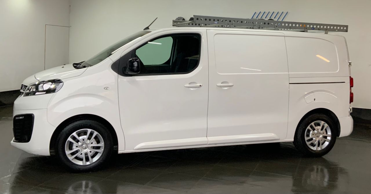2022 VAUXHALL VIVARO 1.5 Turbo D 2700 Sportive Panel Van 6dr Diesel Manual L1 H1 Euro 6 (s/s) (1 - vehicle photo 6 for sale on PureCar