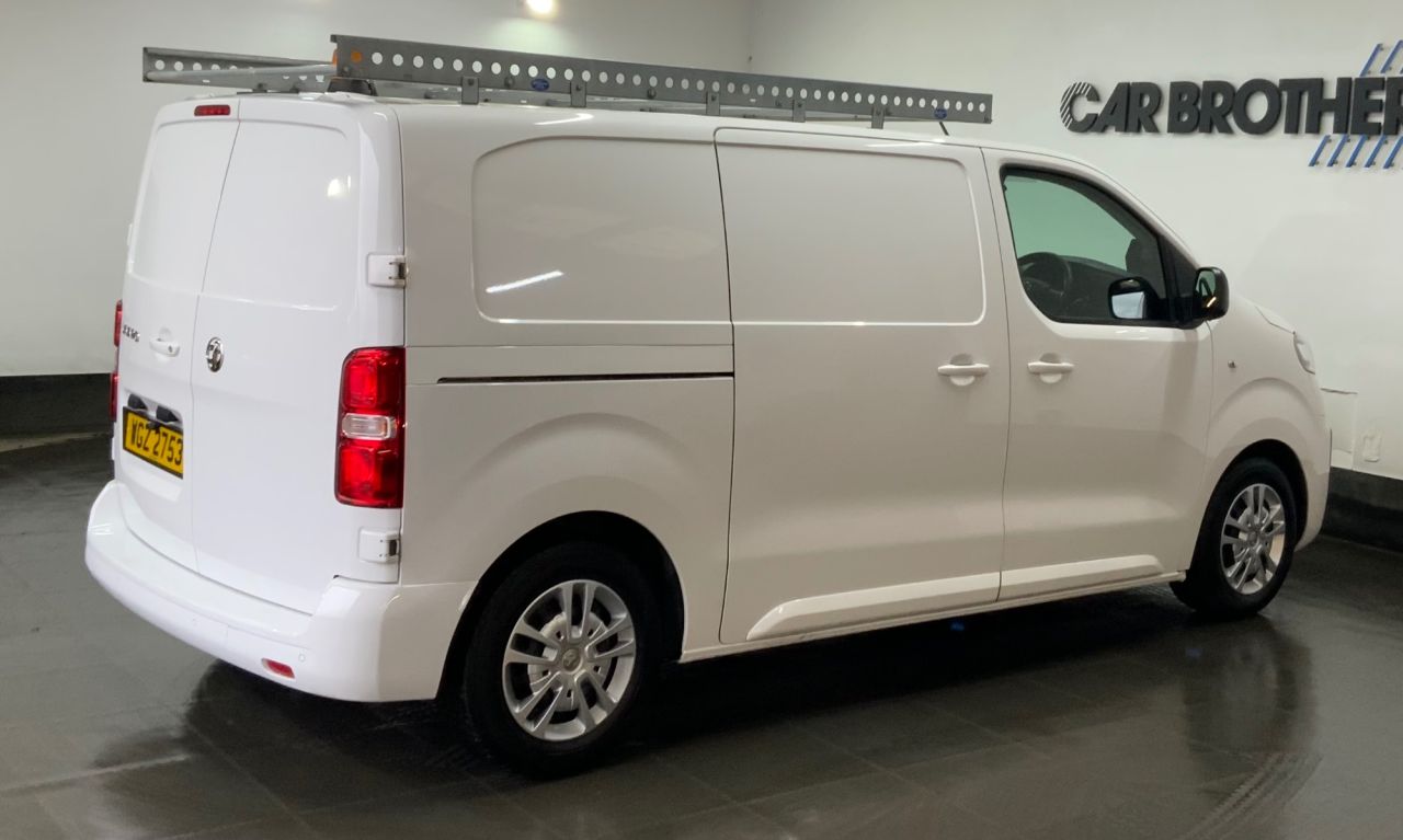 2022 VAUXHALL VIVARO 1.5 Turbo D 2700 Sportive Panel Van 6dr Diesel Manual L1 H1 Euro 6 (s/s) (1 - vehicle photo 9 for sale on PureCar