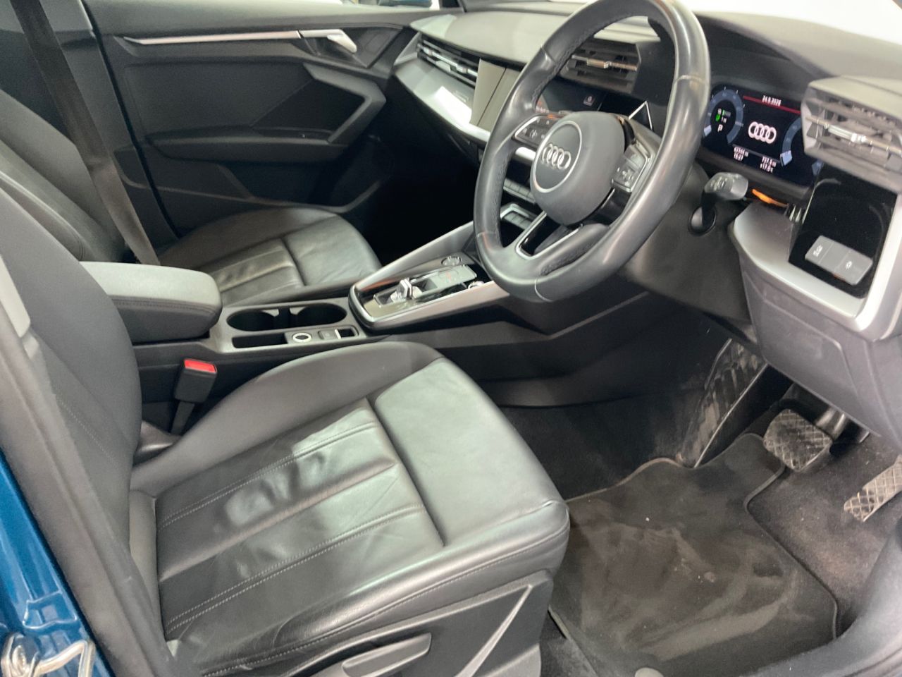 2023 AUDI A3 1.4 TFSIe 40 Sport Sportback 5dr Petrol Plug-in Hybrid S Tronic Euro 6 (s/s - vehicle photo 13 for sale on PureCar