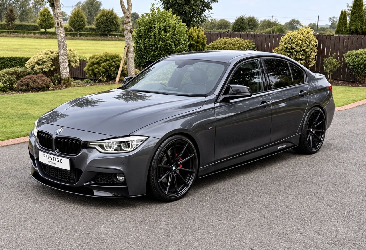 2016 BMW 3 SERIES 3.0 330d M Sport Saloon 4dr Diesel Auto Euro 6 (s/s) (258 ps) LCI MODEL + X - vehicle photo 3 for sale on PureCar