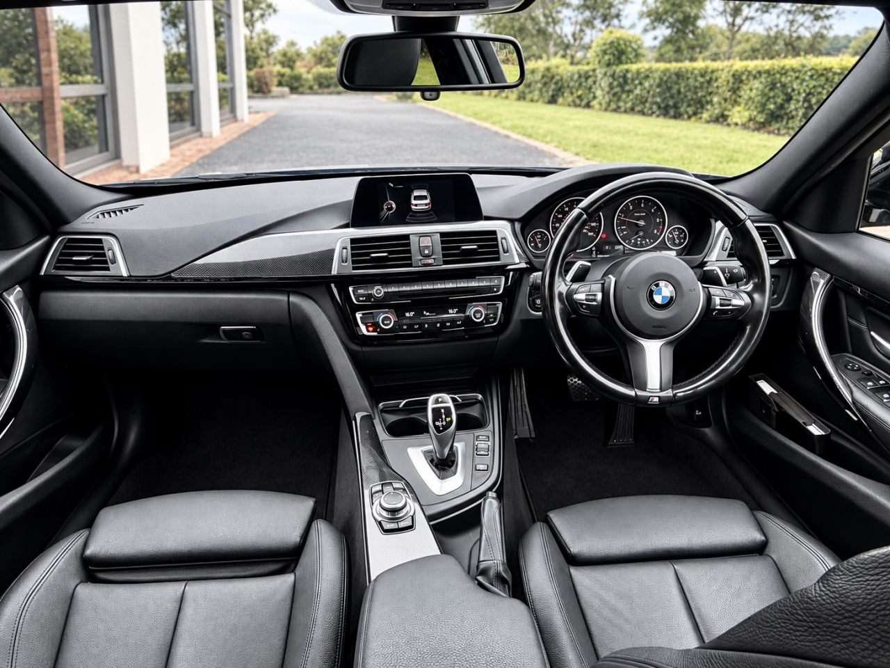 2016 BMW 3 SERIES 3.0 330d M Sport Saloon 4dr Diesel Auto Euro 6 (s/s) (258 ps) LCI MODEL + X - vehicle photo 7 for sale on PureCar