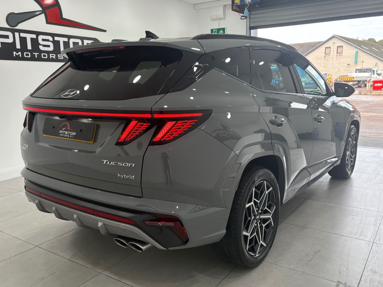 2022 HYUNDAI TUCSON 1.6 h T-GDi N Line SUV 5dr Petrol Hybrid Auto Euro 6 (s/s) (230 ps) - vehicle photo 12 for sale on PureCar