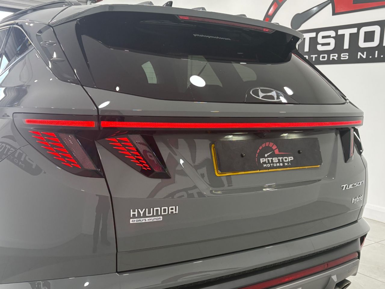 2022 HYUNDAI TUCSON 1.6 h T-GDi N Line SUV 5dr Petrol Hybrid Auto Euro 6 (s/s) (230 ps) - vehicle photo 15 for sale on PureCar