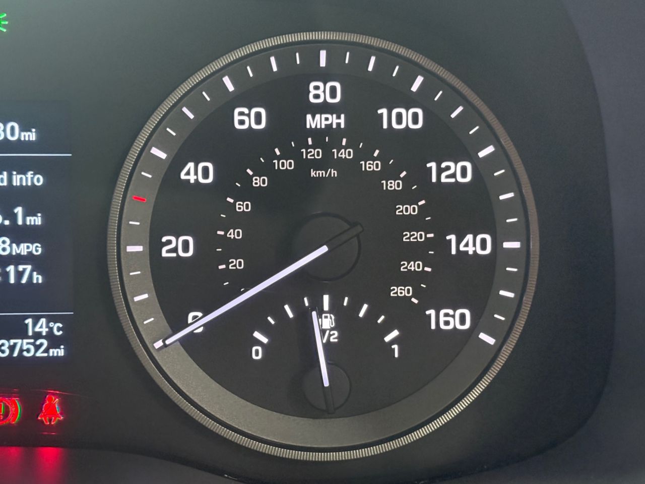 2020 HYUNDAI TUCSON 1.6 CRDi MHEV SE Nav SUV 5dr Diesel Hybrid Manual Euro 6 (s/s) (115 ps) - vehicle photo 31 for sale on PureCar