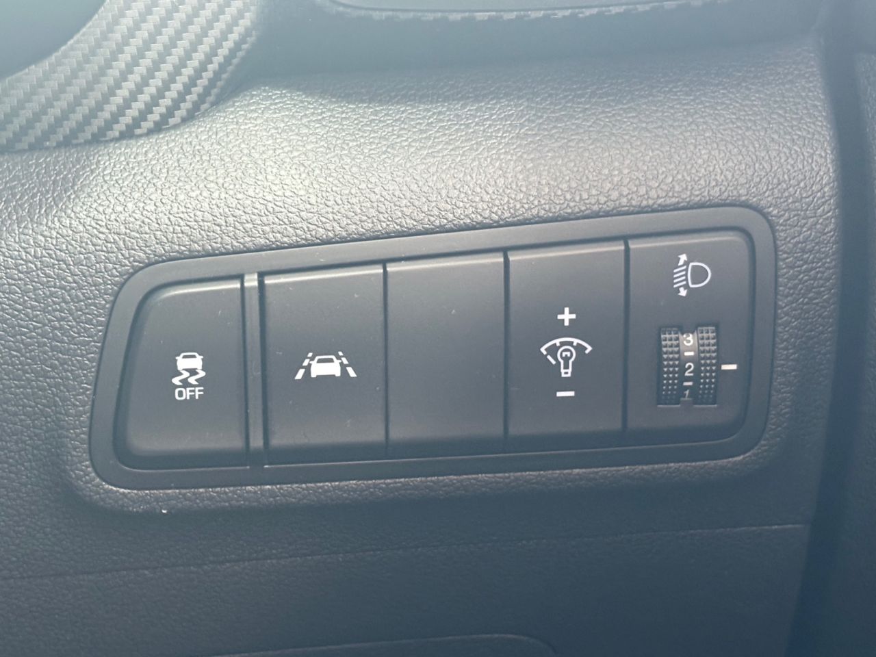 2020 HYUNDAI TUCSON 1.6 CRDi MHEV SE Nav SUV 5dr Diesel Hybrid Manual Euro 6 (s/s) (115 ps) - vehicle photo 36 for sale on PureCar